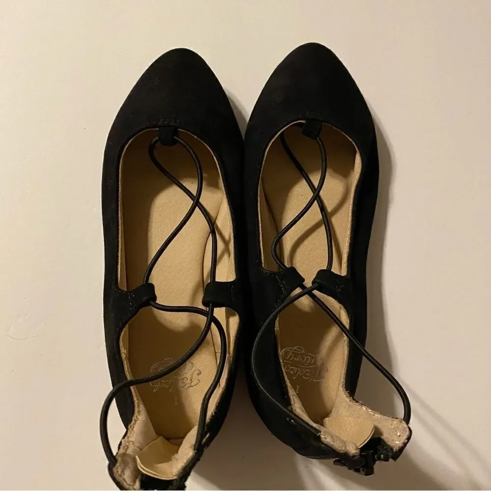 Faded glory Girls ballet slipper zipper back pointed toe flat shoes faux suede 1